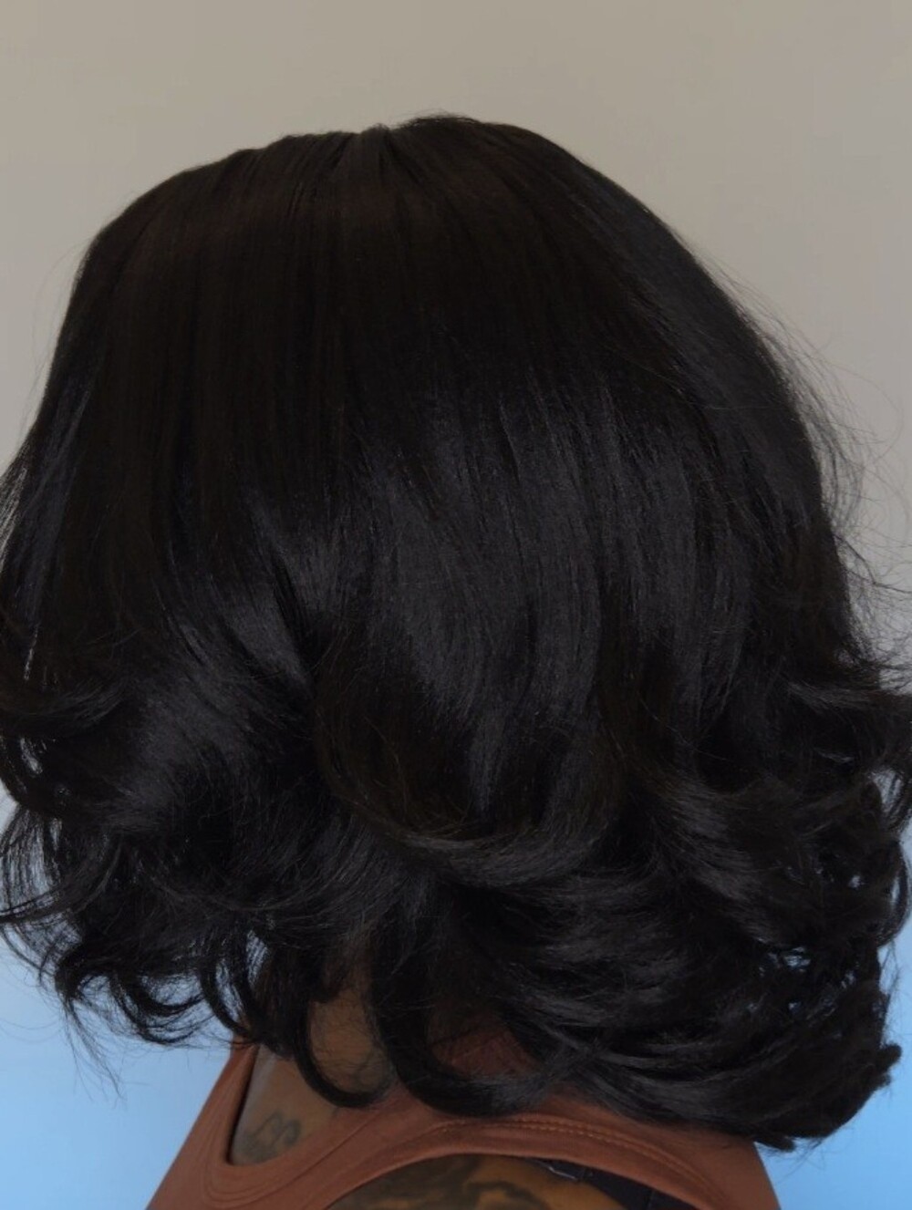 Shake N Go Harmony Glueless 5" Part HD Lace Wig - AZURA - Picture 7 of 7